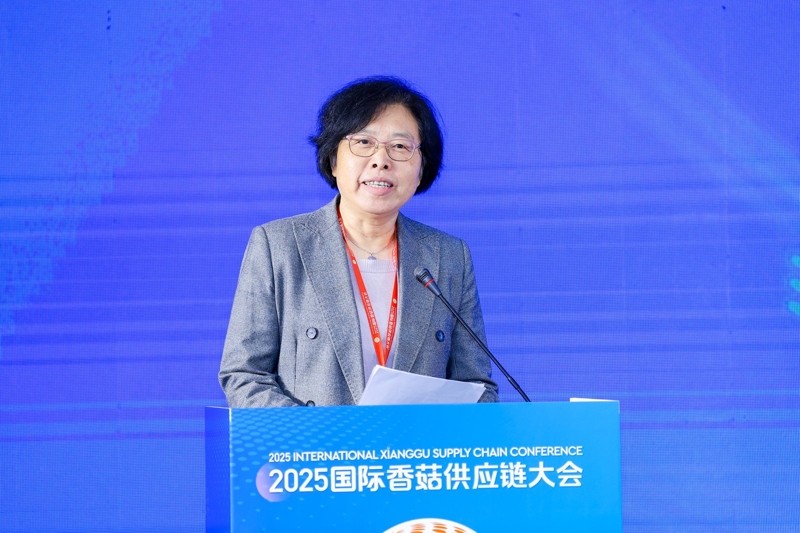 七河，以菇为媒，连接全球：2025国际香菇供应链大会在山东淄博隆重开幕07.jpg 