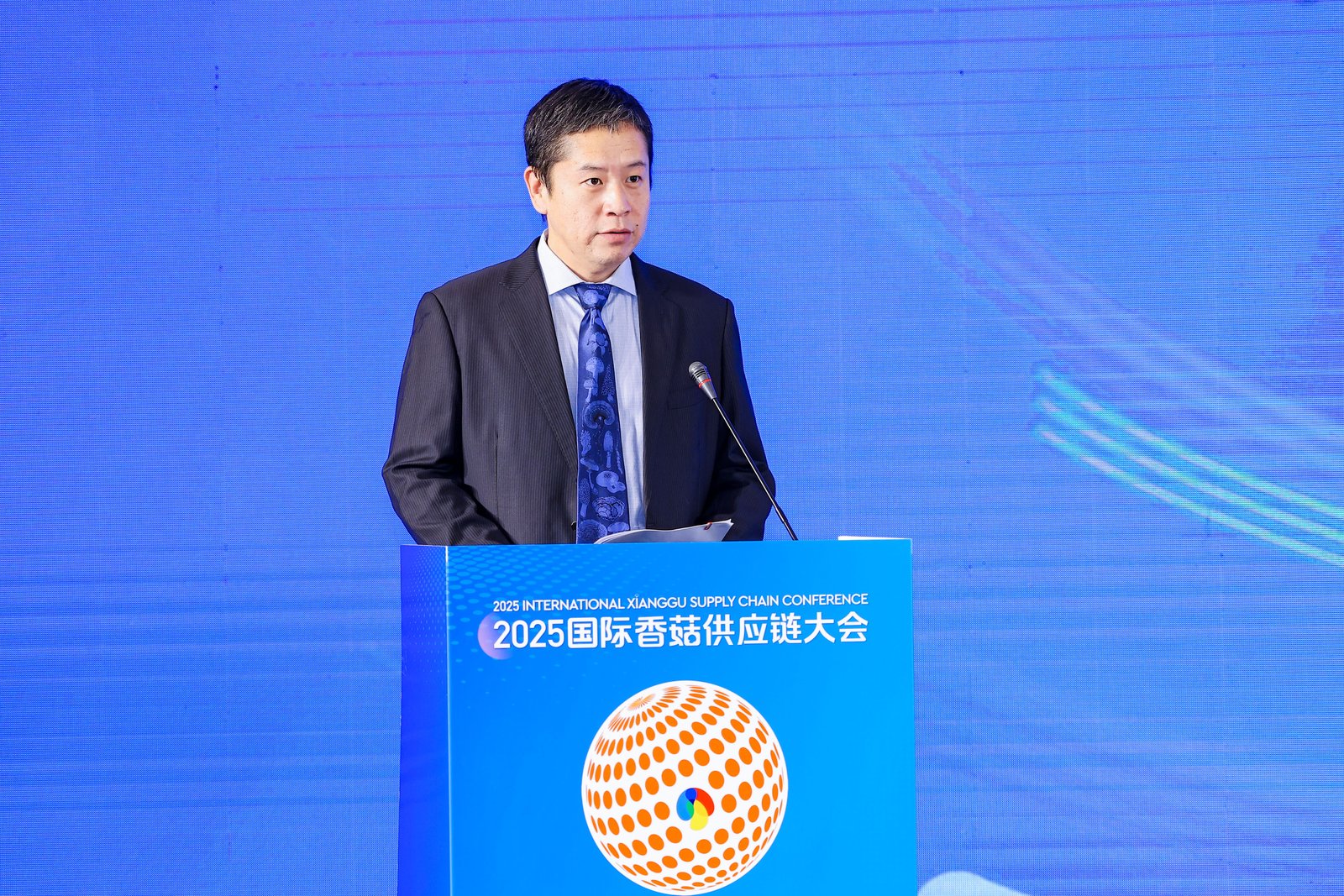 七河，以菇为媒，连接全球：2025国际香菇供应链大会在山东淄博隆重开幕09.jpg 